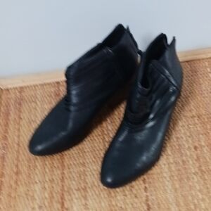 Black Leather Ankle Booties with Pointed Toe